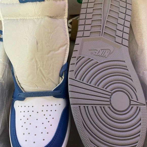 BRAND NEW! Jordan Retro 1 High OG ‘True Blue’ - Picture 4 of 5